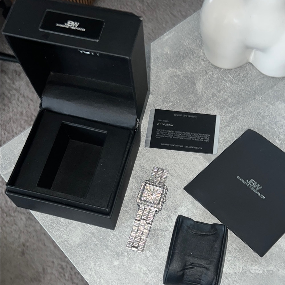 JBW silver Cristal 28 watch
